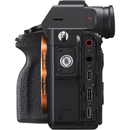 Sony7RM4side