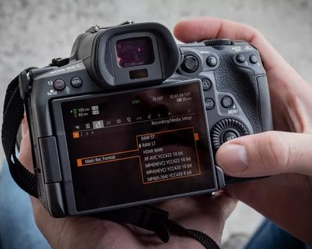 Canon EOS R5 C display in action
