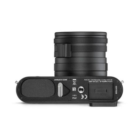 Leica Q2 Monochrom bottom