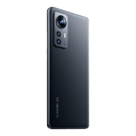 Xiaomi 12 rear angle