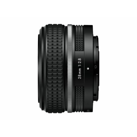 Nikkor Z 28mm 2,8 (SE) side