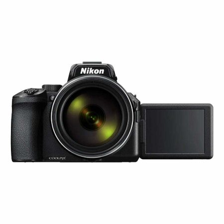 Coolpix P950 front