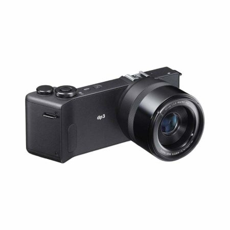 DP3 Quattro front