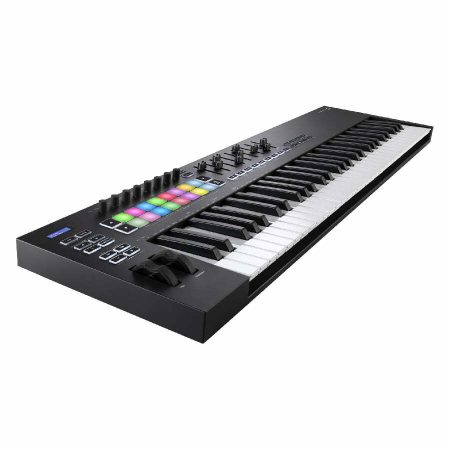 Launchkey 61 left