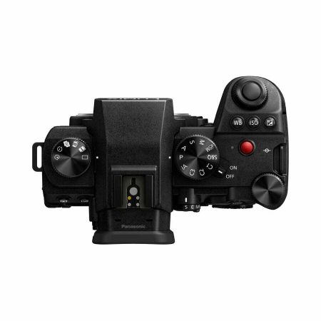 Lumix DC-S5II top