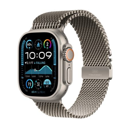Apple-Watch-Ultra-2-Titanium-Milanese-Loop-natural-240909