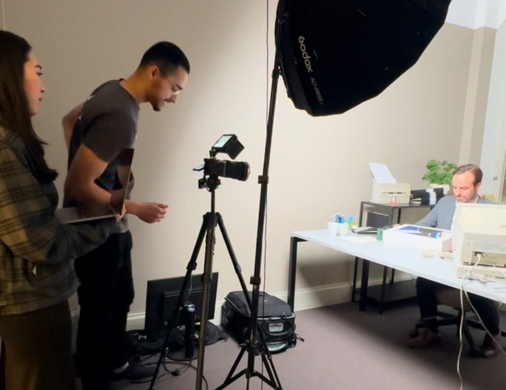 bakom scenerna på reklamfilmsinspelning